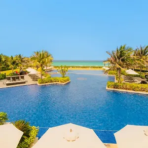 https://resort-hese-pool-villas.nhatrangbesthotels.com