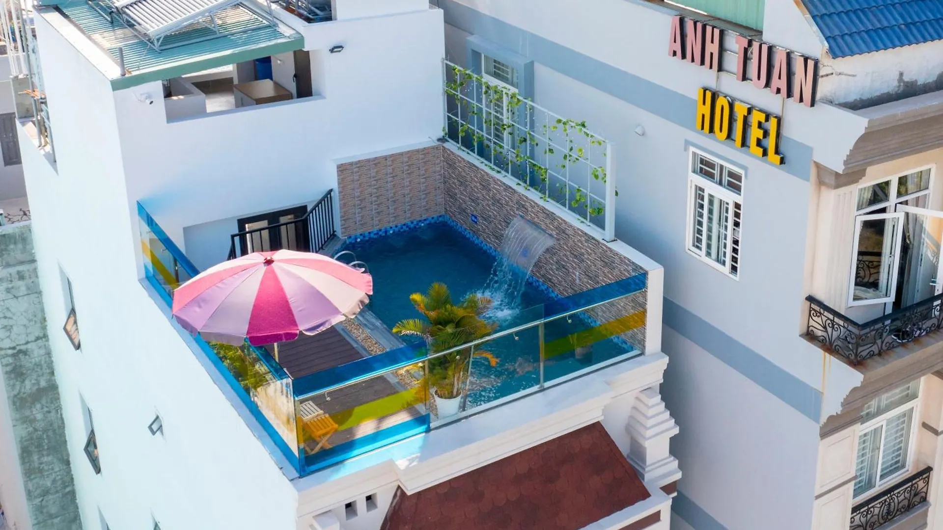 Gold Holiday Hotel 붕타우